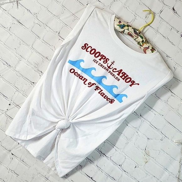 Netflix Stranger Things Scoops Ahoy Ice Cream Parlor White Tie Front Shirt Sz S - Picture 3 of 17